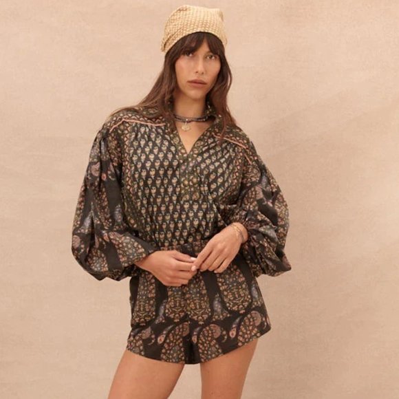ISO Boteh Soleado Noir Paisley Top & Short Set - Picture 1 of 3